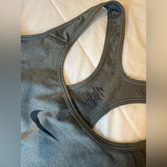 Nike Dri Fit Grey Sports Bra With Racer Back Size L - Picture 3 of 3